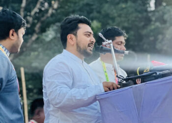 সংস্কারের বিপক্ষে স্পষ্ট অবস্থান নিয়েছে সরকার: নাহিদ ইসলাম