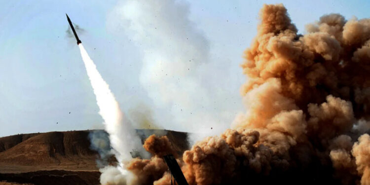 নতুন করে ইসরাইলের দিকে ক্ষেপণাস্ত্র হামলা শুরু করেছে ইরান