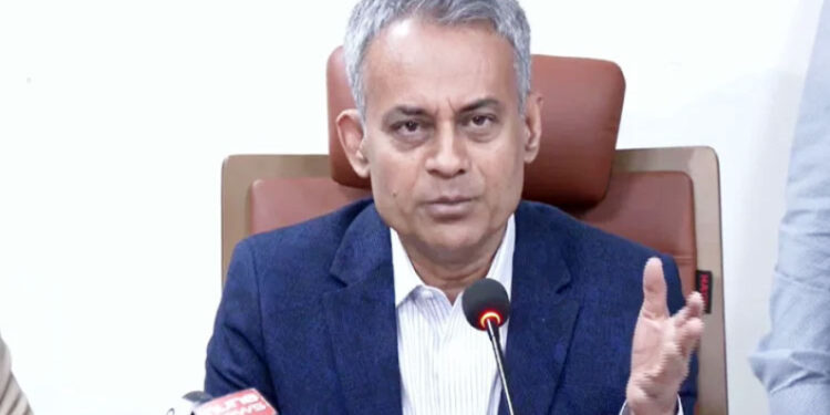 কোথাও ভাড়া বেশি নেওয়ার হচ্ছে না বরং মালিকরা খুশি হয়েই ভাড়া কম নিচ্ছেন: সড়কমন্ত্রী