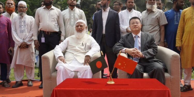 জামায়াত-চীন ত্রাণ বিতরণ নিয়ে মূলধারার মিডিয়ার ‘হলুদ সাংবাদিকতা’