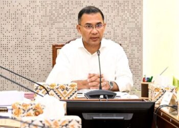 যমুনায় উঠছেন না প্রধানমন্ত্রী