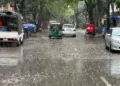 ঈদের আগের দিন রাজধানীতে ঝড়-বৃষ্টি