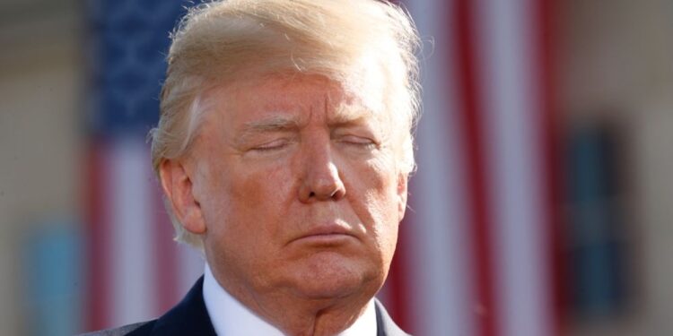 ইরান যুদ্ধ থেকে পালানোর পথ খুঁজছেন ট্রাম্প: আলজাজিরার বিশ্লেষণ