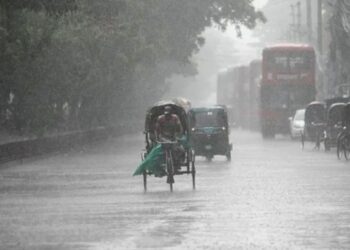 ঢাকাসহ ১২ জেলায় ৮০ কিমি বেগে ঝড়ের আভাস