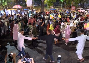 চাঁদ রাতে ইনকিলাব মঞ্চের ঈদের মিছিল