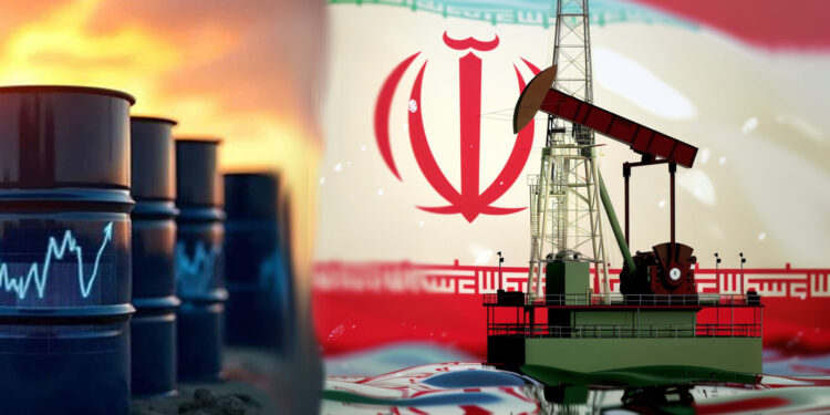 ইরানি তেলের ওপর থেকে সাময়িকভাবে নিষেধাজ্ঞা সরাল যুক্তরাষ্ট্র