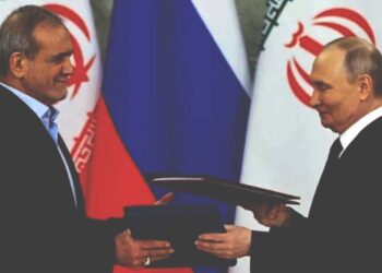 এই দুঃসময়ে একনিষ্ঠ বন্ধু হয়ে ইরানের পাশে আছে রাশিয়া: পুতিন