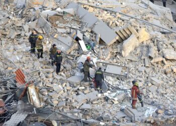 ইসরায়েলে একদিনে রেকর্ড ৫৫ হামলা হিজবুল্লাহর