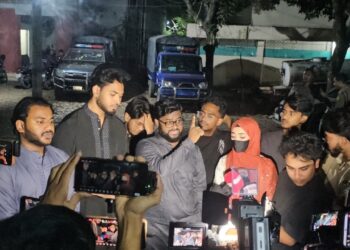 নিষিদ্ধ ছাত্রলীগের অপতৎপরতা ঠেকাতে শাহবাগ থানায় জাতীয় ছাত্রশক্তি