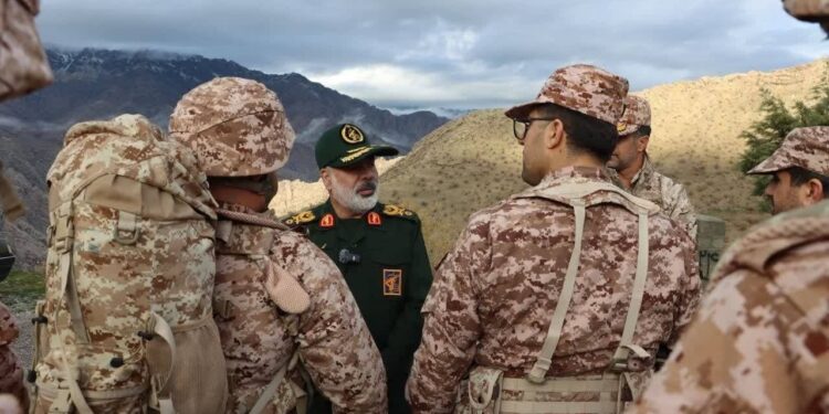 ইরানের পারমাণবিক স্থাপনায় মার্কিন স্থল অভিযানের গোয়েন্দা তথ্যে সীমান্তে সতর্ক আইআরজিসি