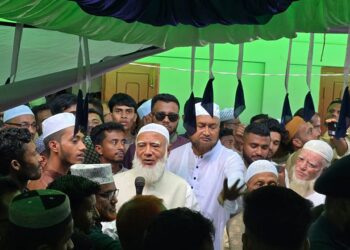 সঠিক ধারায় ফিরে না আসলে মানুষ ক্ষমা করবে না: সরকারকে বিরোধীদলীয় নেতা