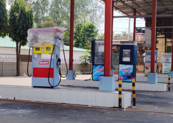 পে-অর্ডার সংকটে তেলের পাম্পে হাহাকার, সমাধানের চাবিকাঠি ব্যাংকের হাতে