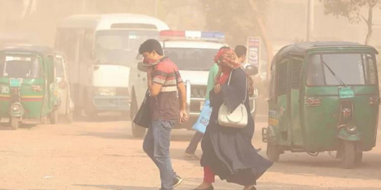 ছুটির দিনে ‘অস্বাস্থ্যকর’ ঢাকার বাতাস