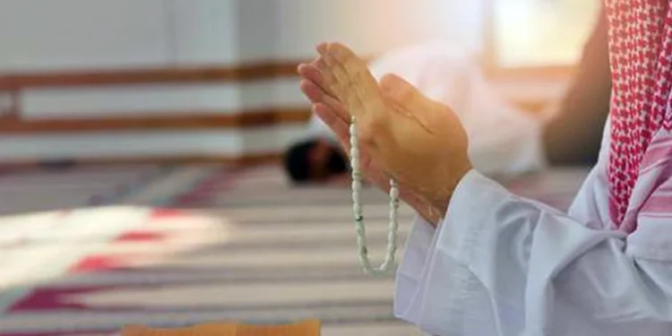 আলেমদের যত বঞ্চনা