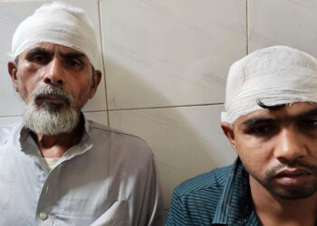 নিষিদ্ধ ছাত্রলীগের নেতাকর্মীর হামলায় ছাত্রদল নেতা ও তার বাবা আহত