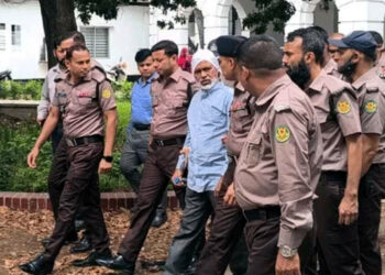 শাপলা চত্বরে হত্যাযজ্ঞ: ট্রাইব্যুনালে সাবেক ডিআইজি জলিল