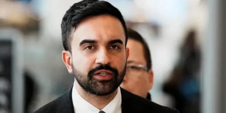 ইরান যুদ্ধে বিপুল পরিমাণ অর্থ ব্যয়ের নিন্দা মামদানির