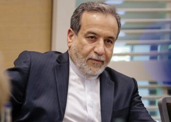 আরও ছয় মাসের বেশি যুদ্ধ চালাতে পারবে ইরান: আব্বাস আরাঘচি