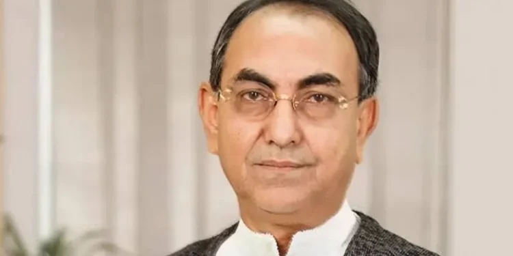 মির্জা আব্বাসকে সিসিইউ থেকে কেবিনে স্থানান্তর