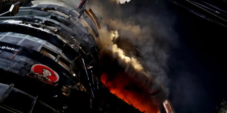 বেইলি রোডের আগুন: ‘বিল আদায়ে তালা দেওয়া হয় রেস্তোরাঁর গেটে’