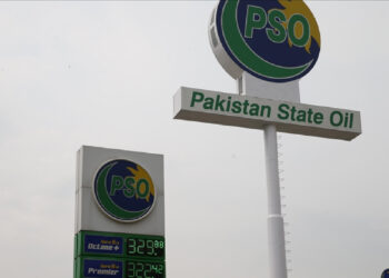 পাকিস্তানে এক লিটার ডিজেলের দাম এখন ৫২০ রুপি