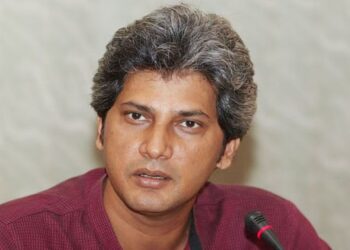 দলীয় পদ ছাড়ছেন জোনায়েদ সাকি