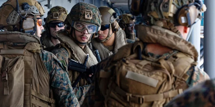 ইরান যুদ্ধে ৩৬৫ মার্কিন সেনা আহত: পেন্টাগন