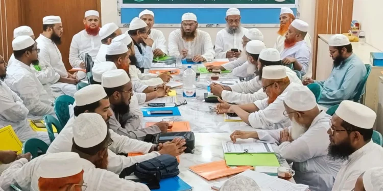 গণভোটের রায় অমান্য করে স্বৈরাচারের পথে বিএনপি: মামুনুল হক