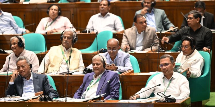 তারেক রহমান কেন সংসদে কথা বলেন না, জল্পনা তুঙ্গে