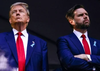 ট্রাম্পের ‘সব উড়িয়ে দেব’ হুমকির পর রাতভর শান্তি প্রচেষ্টায় মরিয়া ভ্যান্স