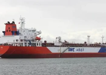 মালয়েশিয়া থেকে আসছে অকটেনভর্তি জাহাজ