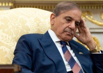 যুদ্ধবিরতির বার্তায় বড় ভুল, ইন্টারনেটে ঝড় তুলেছে পাক প্রধানমন্ত্রীর পোস্ট