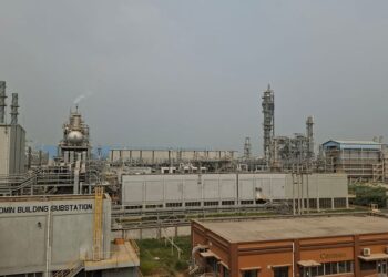 গ্যাস সংকট কাটিয়ে ঘোড়াশাল সার কারখানায় উৎপাদন শুরু