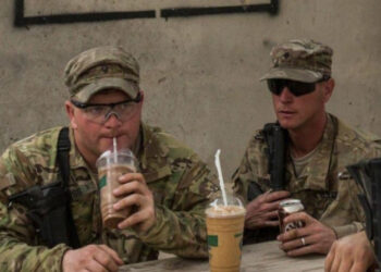 ইরান যুদ্ধে ‘মানসিক চাপে’ ৯.৫ লাখ গ্যালন কফি পান করেছে মার্কিন সেনারা