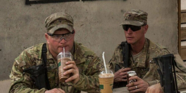 ইরান যুদ্ধে ‘মানসিক চাপে’ ৯.৫ লাখ গ্যালন কফি পান করেছে মার্কিন সেনারা