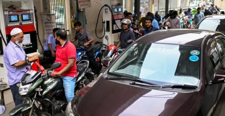 রাজধানীর দুই পাম্পে চালু হচ্ছে পরীক্ষামূলক ফুয়েল পাস