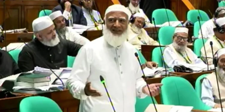 সরকারি দল হয়তো খুব মেধাবী, তাই কাগজ দেখেই সব বুঝে ফেলেছে