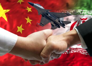 যুদ্ধবিরতির মাঝেই ইরানে ‘অত্যাধুনিক অস্ত্র’ পাঠাচ্ছে চীন