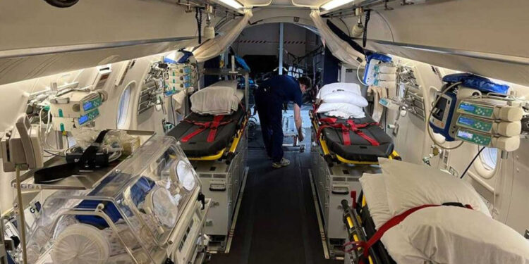 এয়ার অ্যাম্বুলেন্স কী? খরচ কেমন, কীভাবে ভাড়া নেবেন