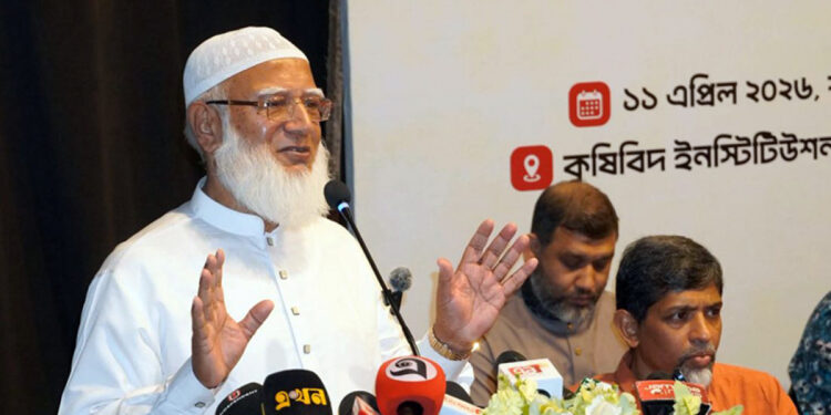 ‘সরকারি দলের কথা শুনলে মনে হয় দেশ তেলের ওপর ভাসছে’