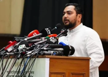 সৃষ্ট সংকটের পরিণতি বিএনপি সরকারকে ভোগ করতে হবে: নাহিদ ইসলাম