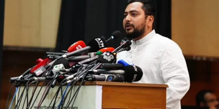 সৃষ্ট সংকটের পরিণতি বিএনপি সরকারকে ভোগ করতে হবে: নাহিদ ইসলাম