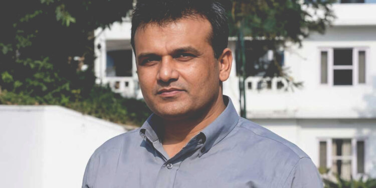 বরখাস্তের আদেশ বাতিলের পর বড় পদোন্নতি পেলেন ডিএমপির সাবেক ডিসি কোহিনূর