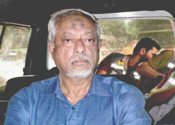 বেগম জিয়া ও তারেক রহমানকে গ্রেপ্তারের চাপ দেন দুই সম্পাদক