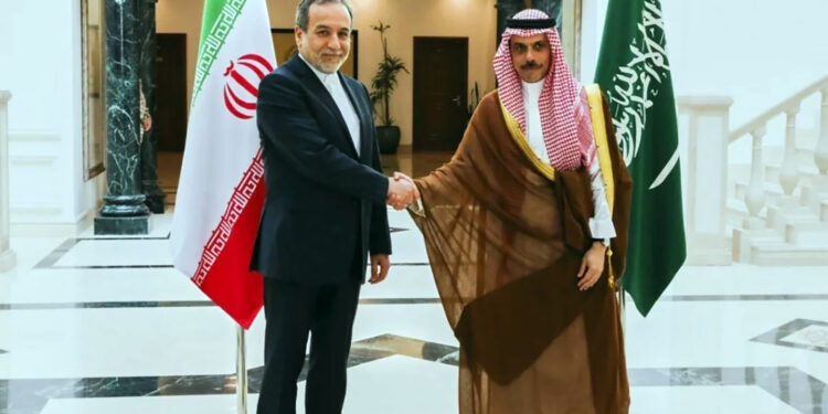 এবার ইরানকে পূর্ণ সমর্থনের আশ্বাস সৌদি আরবের