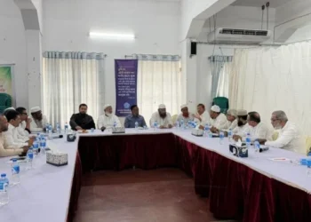 জরুরি বৈঠকে বসেছে ১১ দলীয় ঐক্য