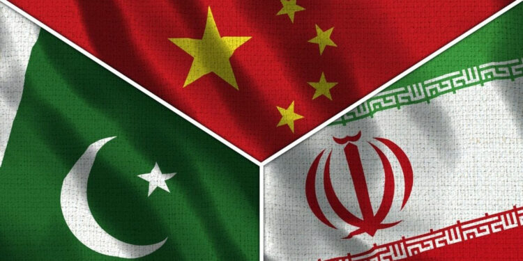চীন-ইরান-মধ্য এশিয়াকে যুক্ত করছে পাকিস্তান: সক্রিয় হচ্ছে একাধিক বাণিজ্যিক রুট