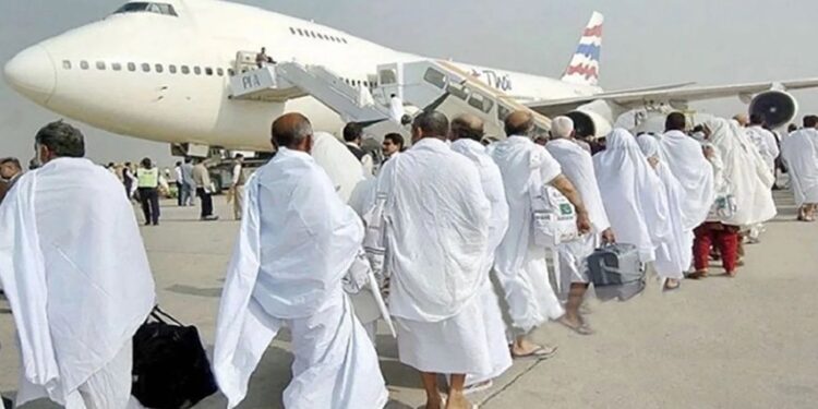 আজ ঢাকা ছাড়বে প্রথম হজ ফ্লাইট, উদ্বোধন করবেন প্রধানমন্ত্রী