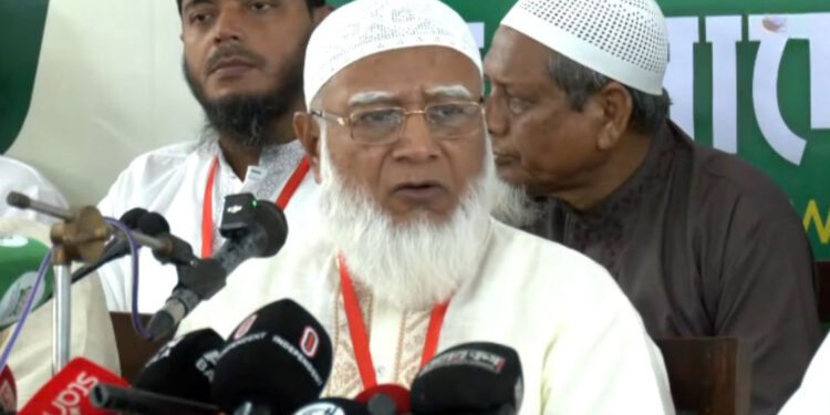 বিএনপি জনগণের রায় নিয়ে প্রতারণা করেছে: জামায়াত আমির