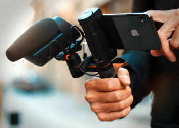 মোবাইল জার্নালিজম: সংবাদ জগতে নতুন বিপ্লব